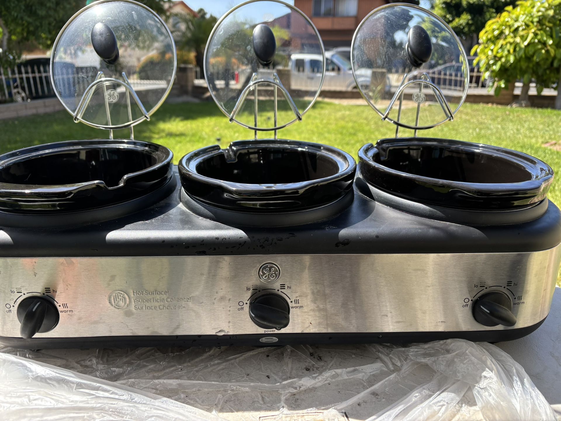 Gently Used 3 Crock Slow Cooker