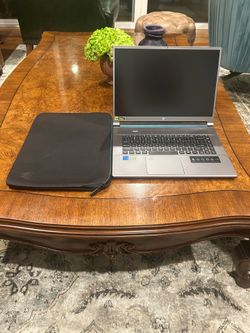 Predator Triton 500 SE