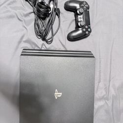 PS4 Pro 1TB Bundle