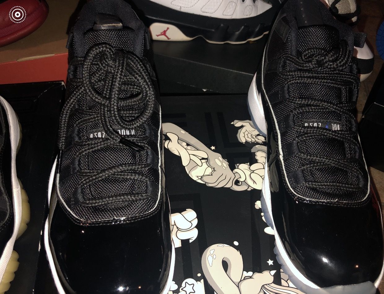 Jordan 11 Space Jam