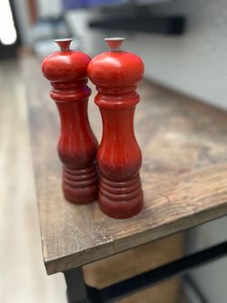 Le Creuset Salt & Pepper shakers