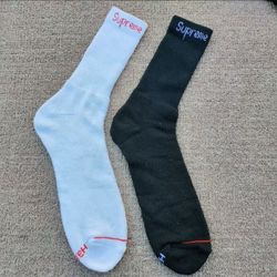 SUPREME SOCKS🐙