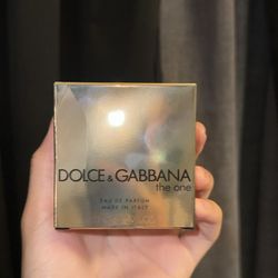 Dolce and Gabbana Perfume 