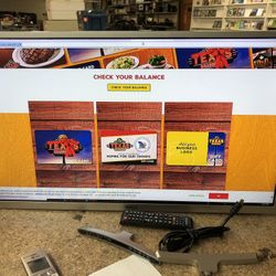 32 “ Tv Samsung With Remote And Stand 
