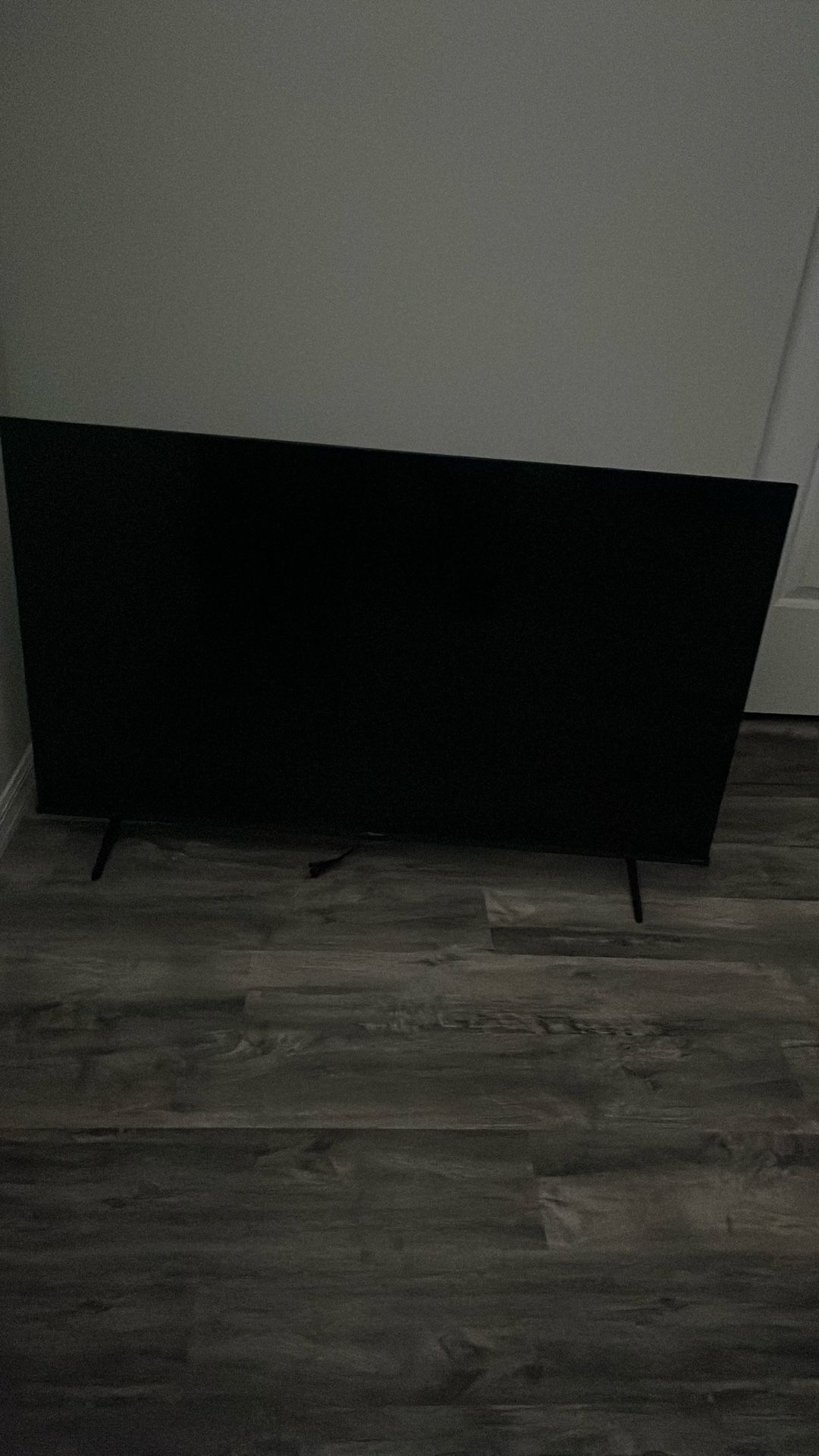 49 Inch Flatscreen Brand New 
