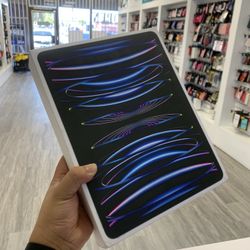 iPad Pro 12.9inch 256GB 6th Gen Wi-Fi Lte 