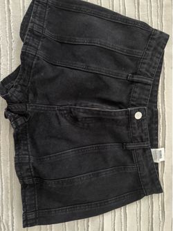 Shorts waist size 26