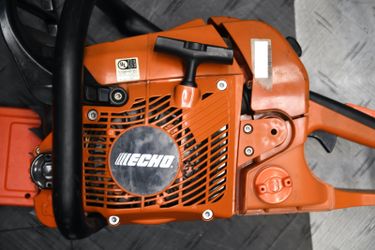 Echo CS-590 Timber Wolf Gas Chainsaw 59.8cc 20" Bar