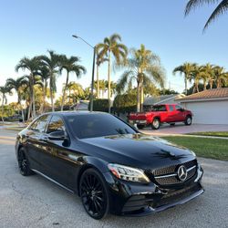 2019 Mercedes Benz C300