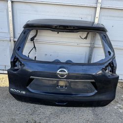 14-18 NISSAN ROGUE TAILGATE LID