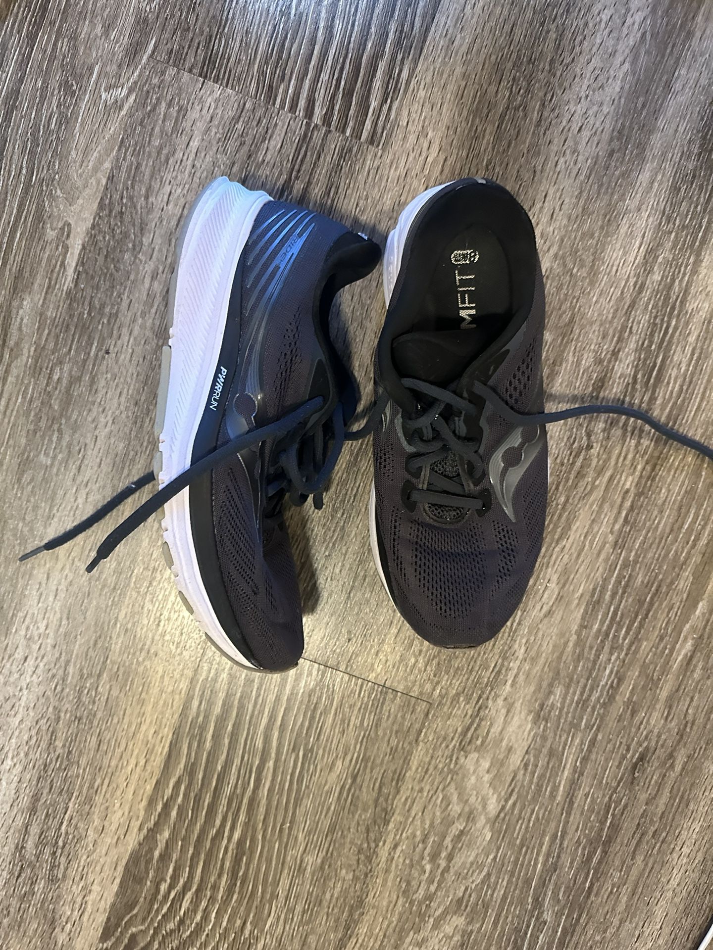 Saucony