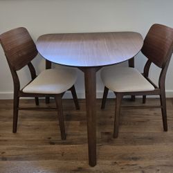 Corner Table And Chairs Set