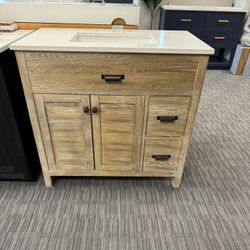 36” Bathroom Vanity In Wood Color