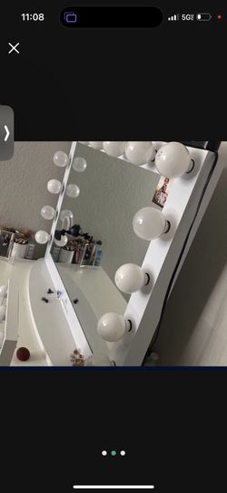 Impression Vanity Mirror