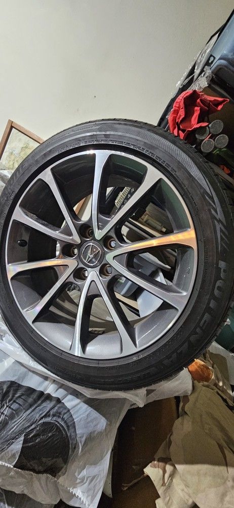 Acura TLX Wheels