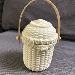 Partylite P7124 Nantucket Basket Seashell Tea Light Jar Candle Holder Handle