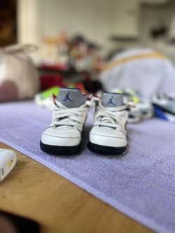 Saturday Special Baby Jordan’s Size 6c Hurry Now Today !!!