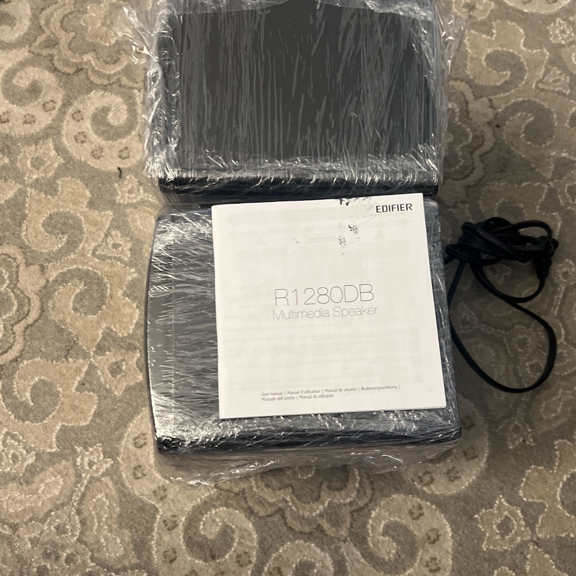Edifier R1280DB Powered Bluetooth Speakers