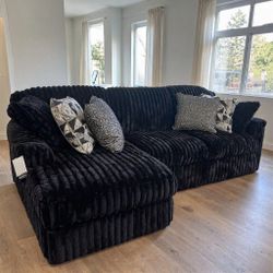 Midnight-Madness Onyx 2-Piece LAF Sectional