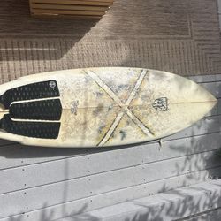 5’6” LOST MR CALIFORNIA TWIN SURFBOARD
