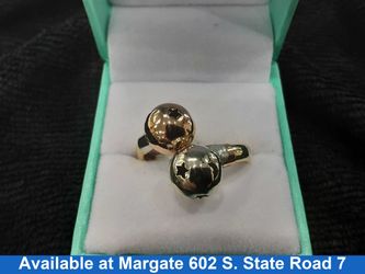 Women's Ring - Tricolor Gold 18k (.750) 3.2 grams Size 10