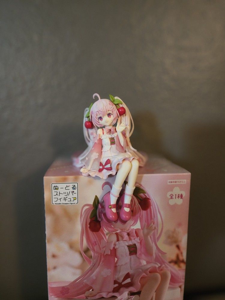 Miku Noodle Stopper Figure Statue 2025