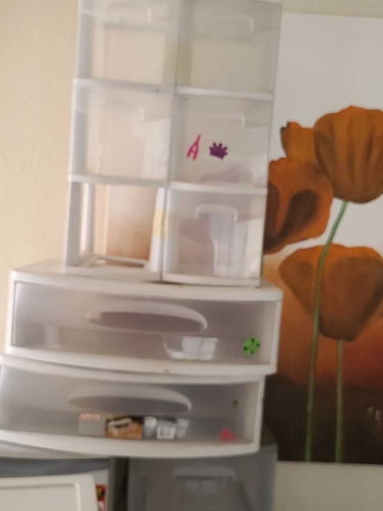 Plastic Containers With Drawers