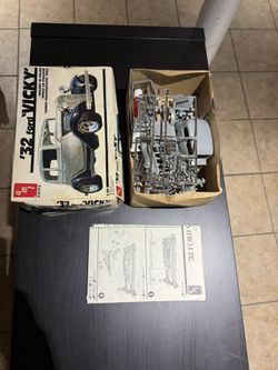 32 Ford Vicky Model Kit