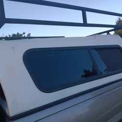 Short bed truck canopy