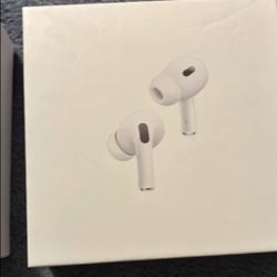 AirPods Pro 2 - 2 Unopened 1 Opened