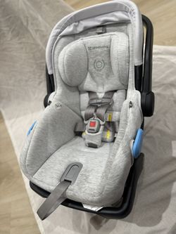 UPPAbaby Mesa V2 Infant Car Seat