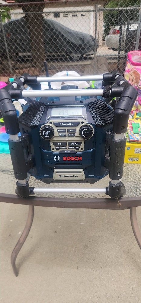 Bosch Power Job Box Radio Battery Charger Outlet