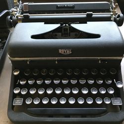 Vintage Royal & Corona Typewriters