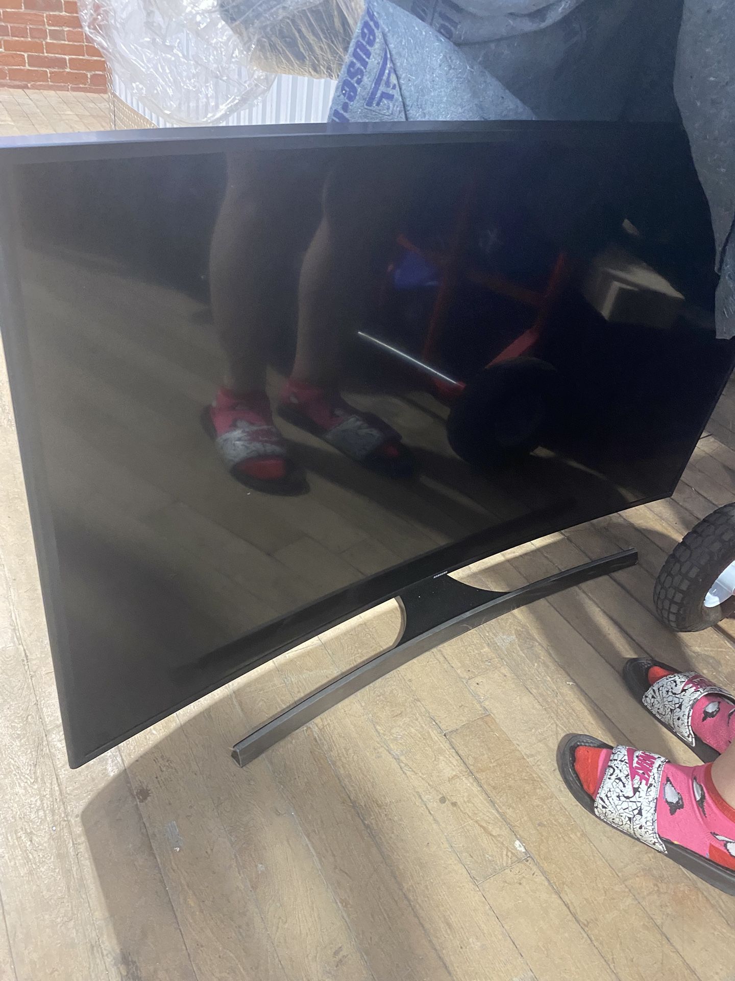 55 inch Samsung curved smart 4k uhd tv With Remote