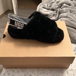 Uggs Fluffy Slides