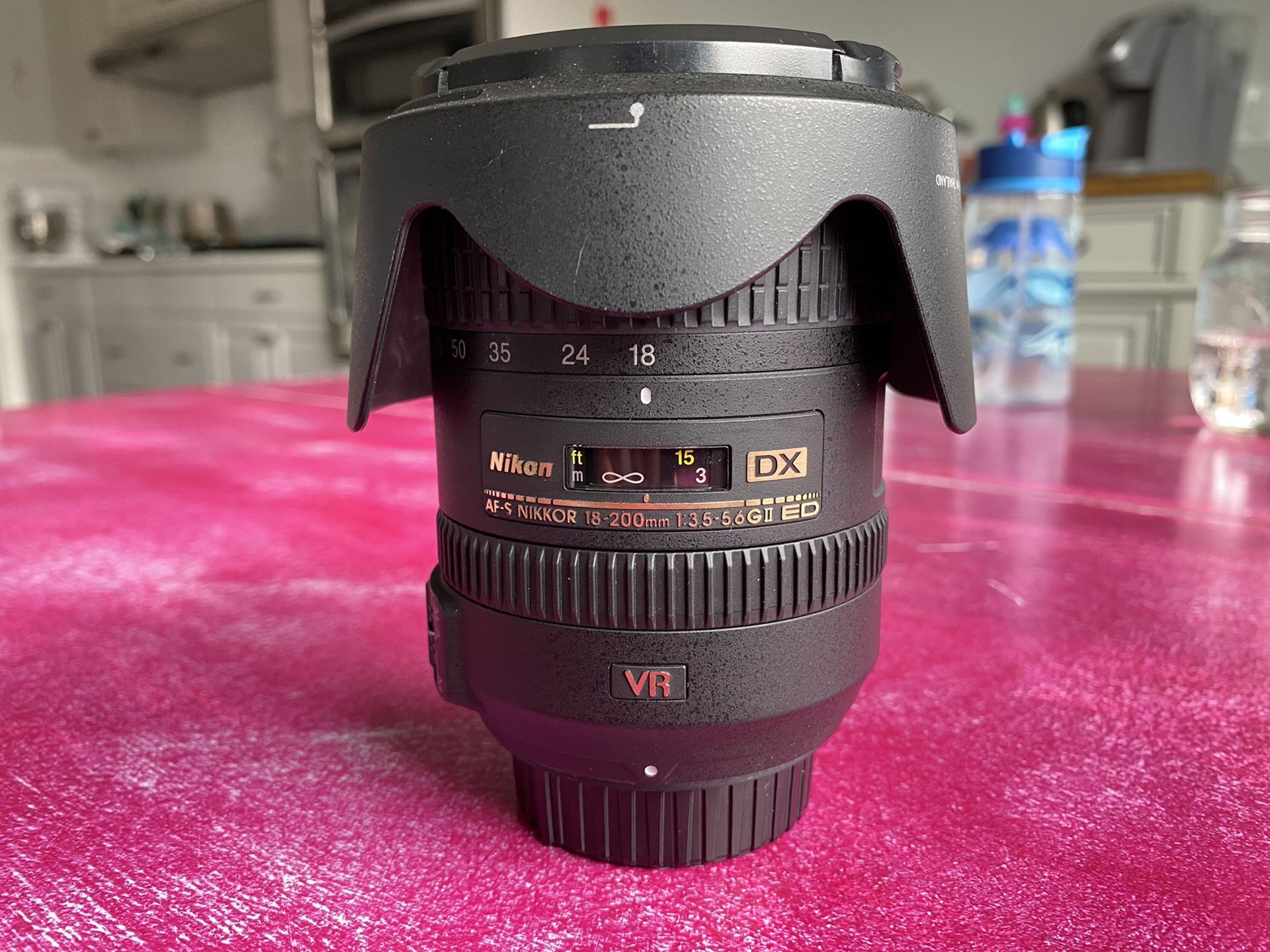 Nikon D7000 Kit 35mm & 18-200mm Lenses