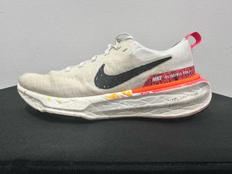 NIKE ZOOMX INVINCIBLE RUN 3 WHITE RUNNING SHOES SIZE: 8.5 MENS
