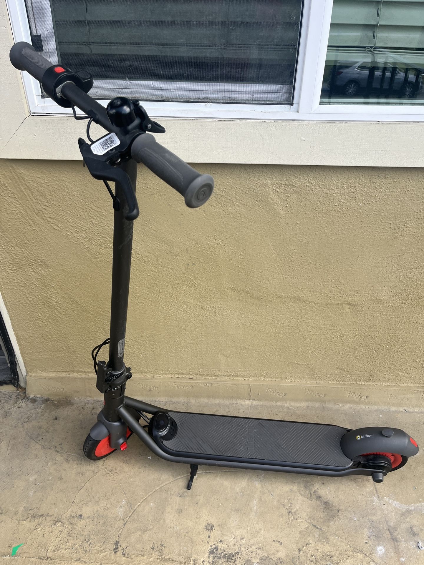 Ninebot Ekick Scooter Zing C20