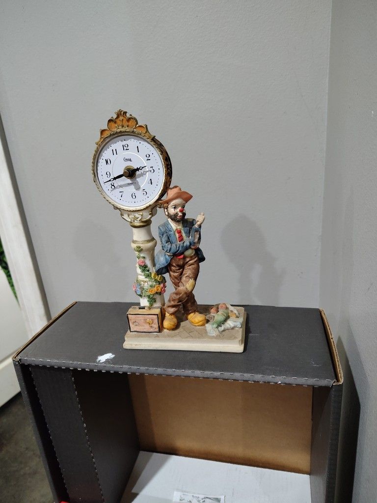 Clown Statue