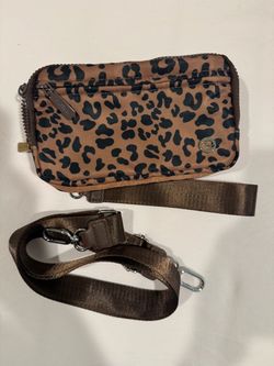 Leopard Print Crossbody Belt Bag
