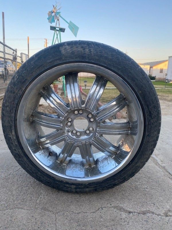 Universal Rims Size 20s