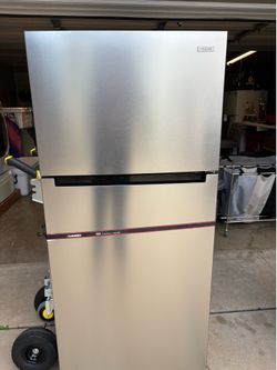 Refrigerator for sale