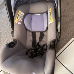 Infant car seat
