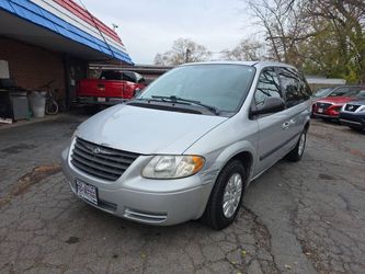 2005 Chrysler Town & Country