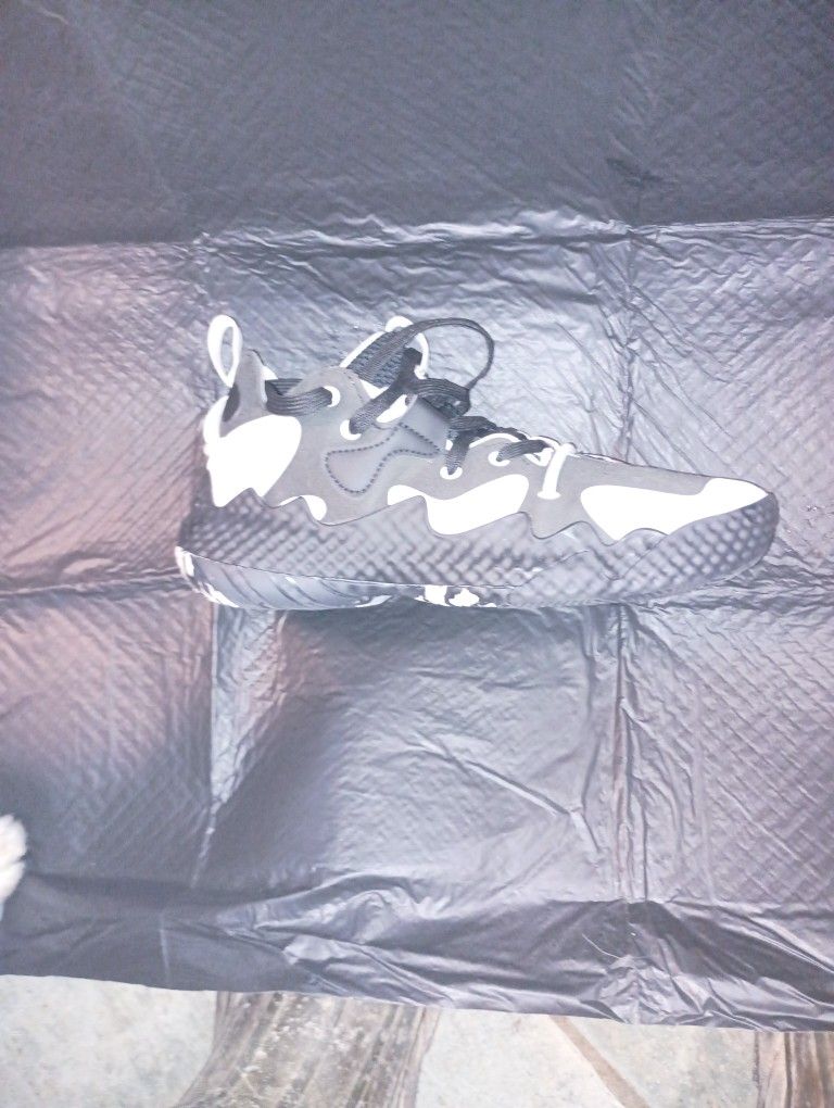 ADIDAS JAMES HARDEN SIGNATURE SERIES