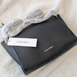 New Calvin Klein Cross body Bag