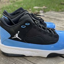 Jordan Max Aura 2