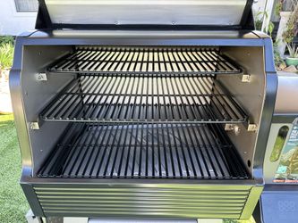 Member's Mark Pro Series Pellet Smoker Grill