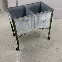 Antique Wash Tub