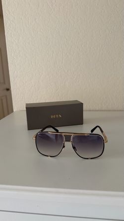 DITA Black & Gold Aviator Sunglasses with Case – Worn Once